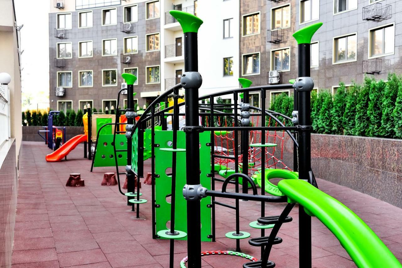 אודסה Arcadia Vip Apartments Sea View! מראה חיצוני תמונה